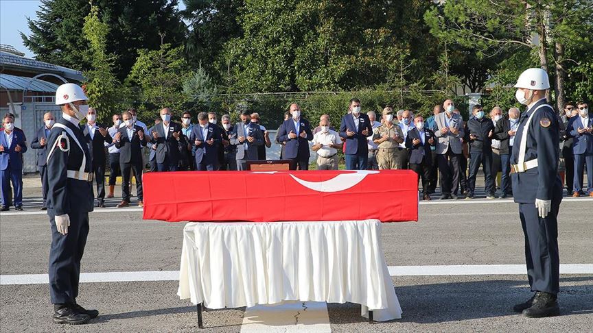 Jandarma Uzman &Ccedil;avuş Onur Kıran i&ccedil;in t&ouml;ren d&uuml;zenlendi