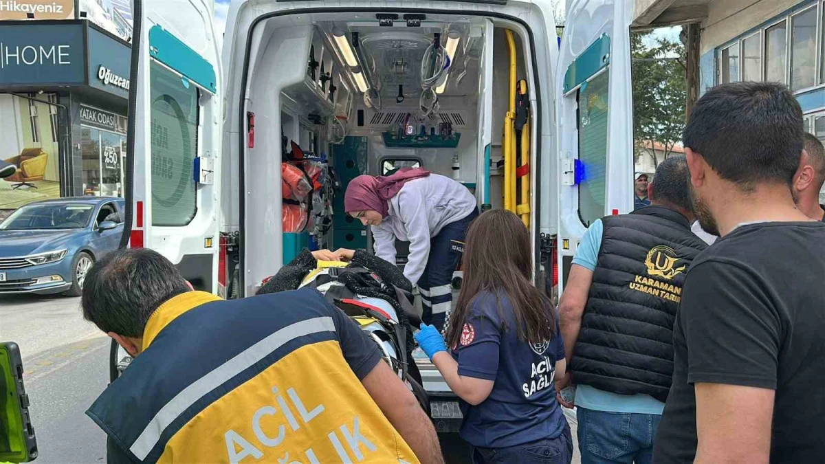 Karaman&rsquo;da ciple motosiklet &ccedil;arpıştı: 1 yaralı