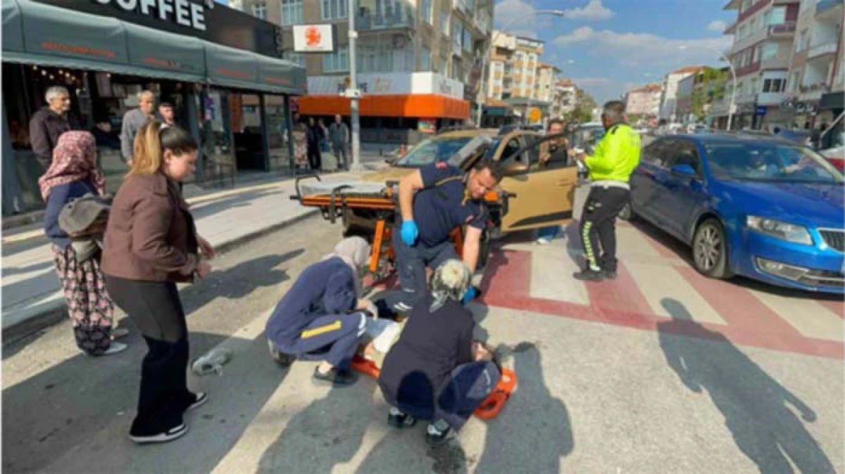 Karaman&rsquo;da Otomobil ile Motosiklet &Ccedil;arpıştı: 1 Yaralı